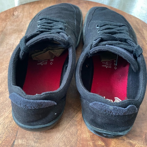 Black Canvas Splay Sneakers - Picture 7 of 8